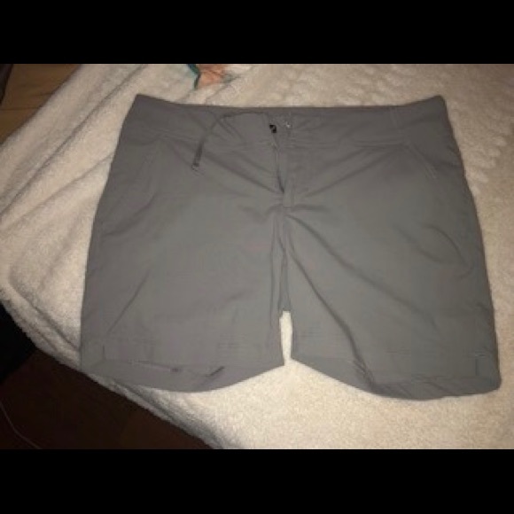 Columbia Shorts Womens Columbia Omni Shield Shorts Poshmark Columbia Shorts Womens Columbia Omni Shield Shorts Poshmark